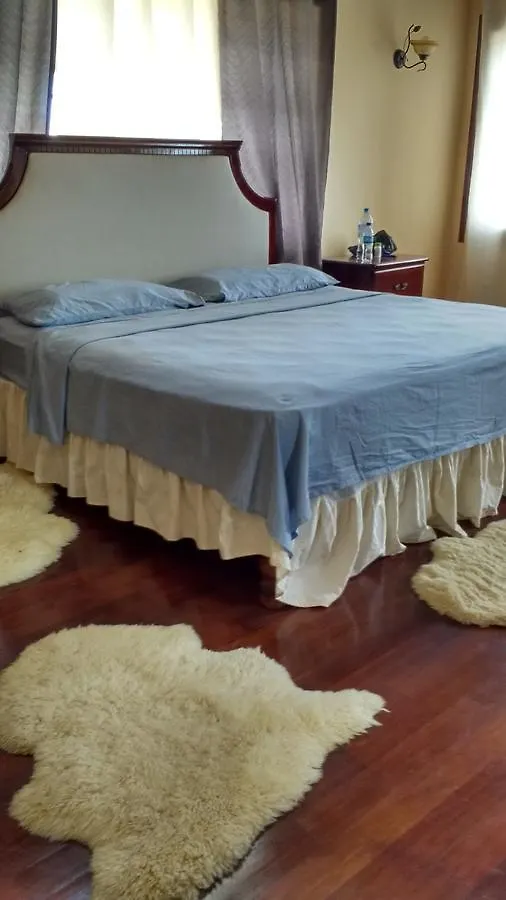 Seaview Hellshire Villa French Pen Bed & Breakfast